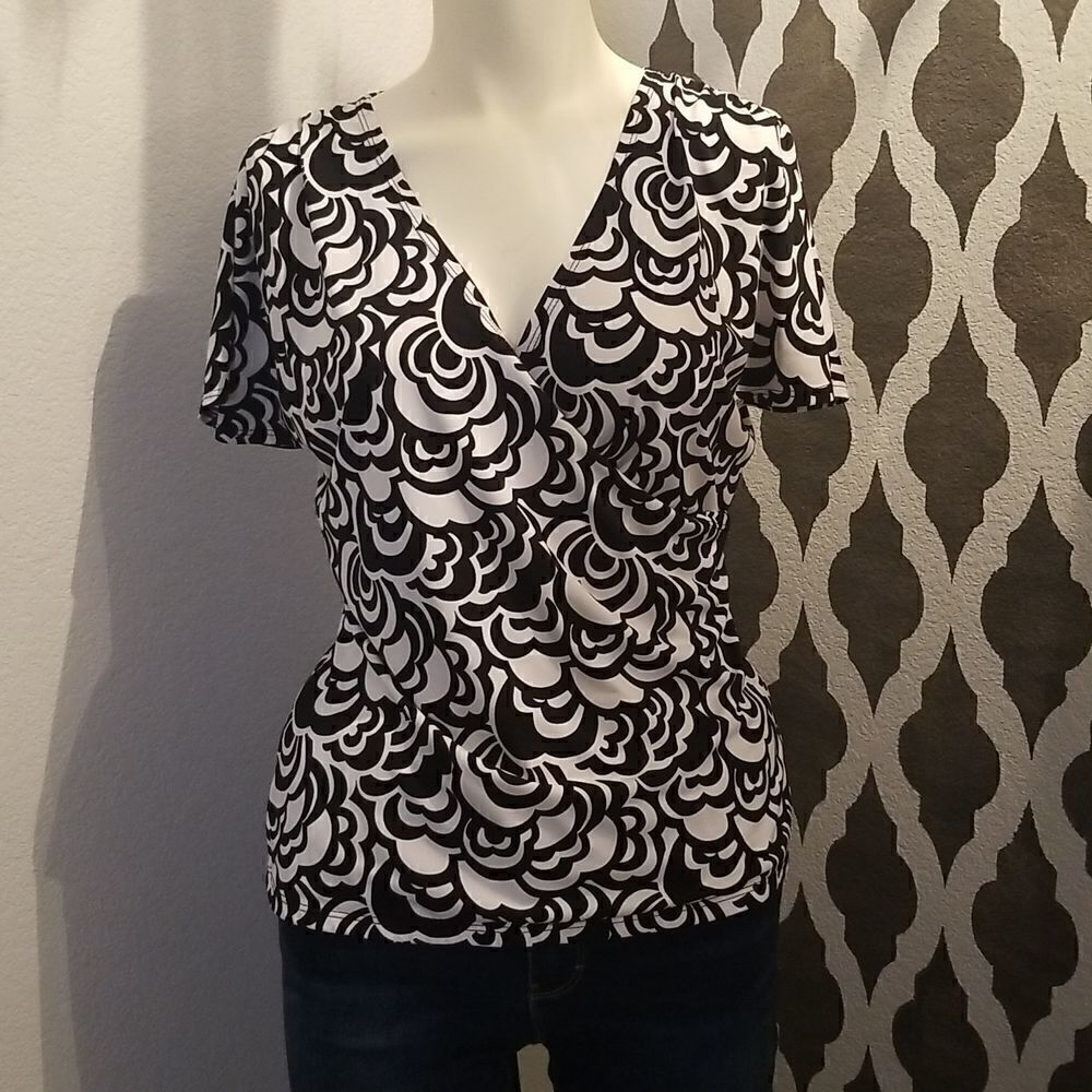 Tahari printed crossover top 